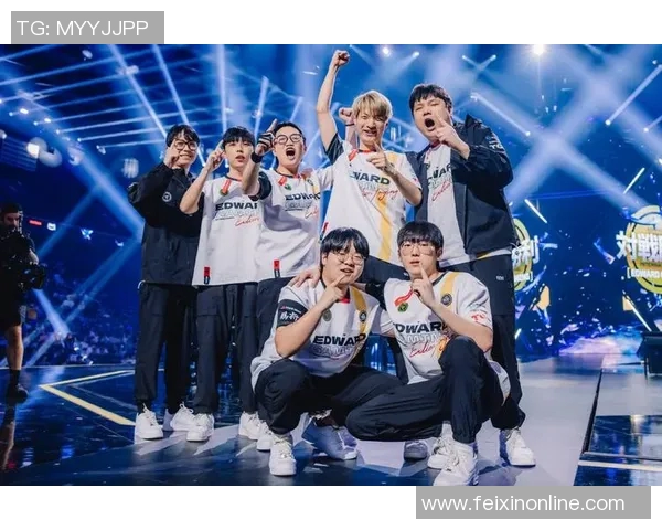 重庆篮球队在大师赛中的战术意识与团队配合表现分析